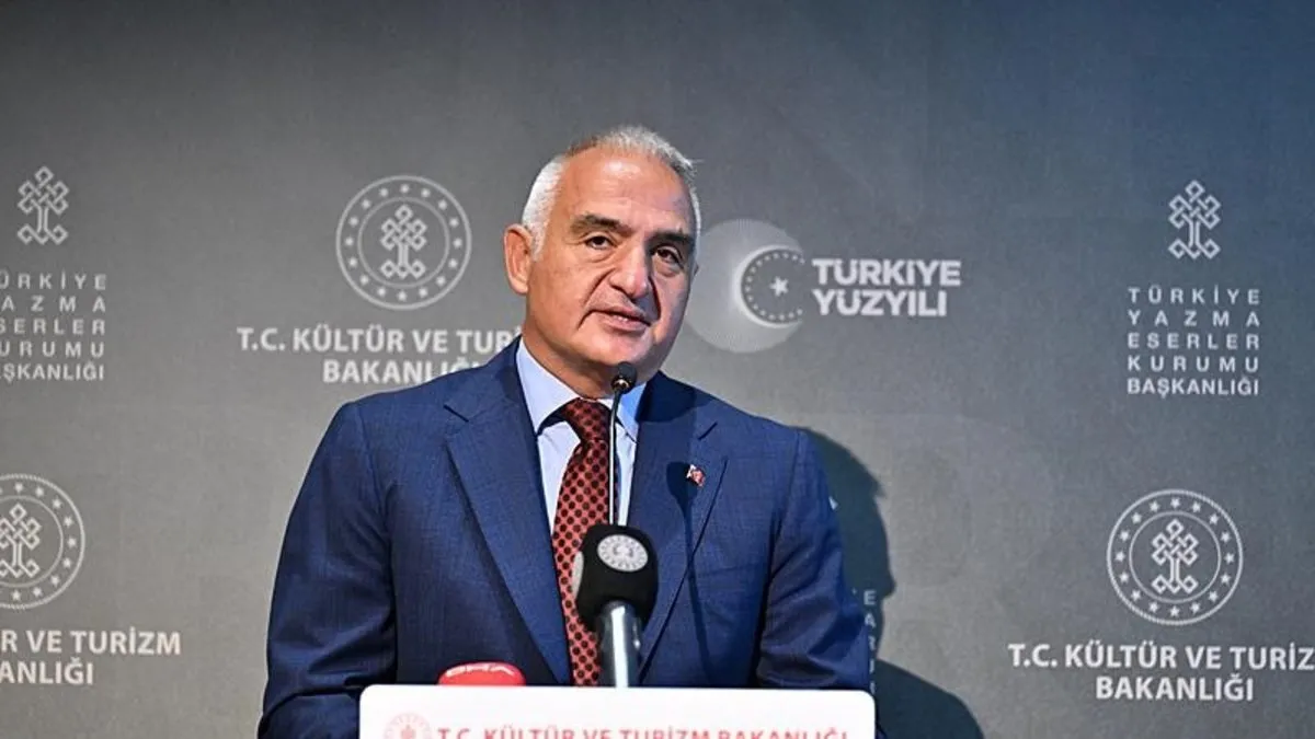 Bakan Ersoy: 22 bin eseri başkanlığımızın arşivine kazandırdık