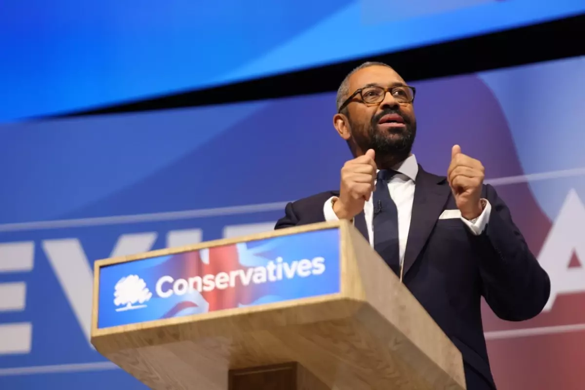 Cleverly’den Cooper’a Taylor Swift Sorusu