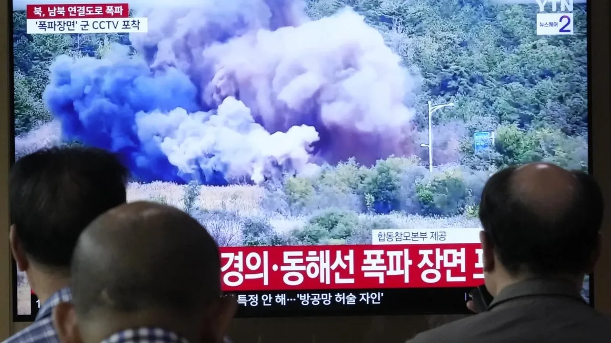 Kore Yarımadası’nda tansiyon yükseldi: Kuzey Kore tüm yolları havaya uçurdu!