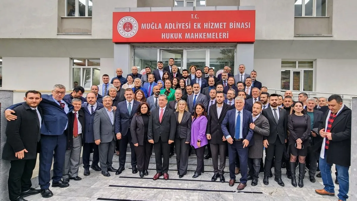 AK PartiMuğla İl Başkanı Laçin mazbatasını aldı