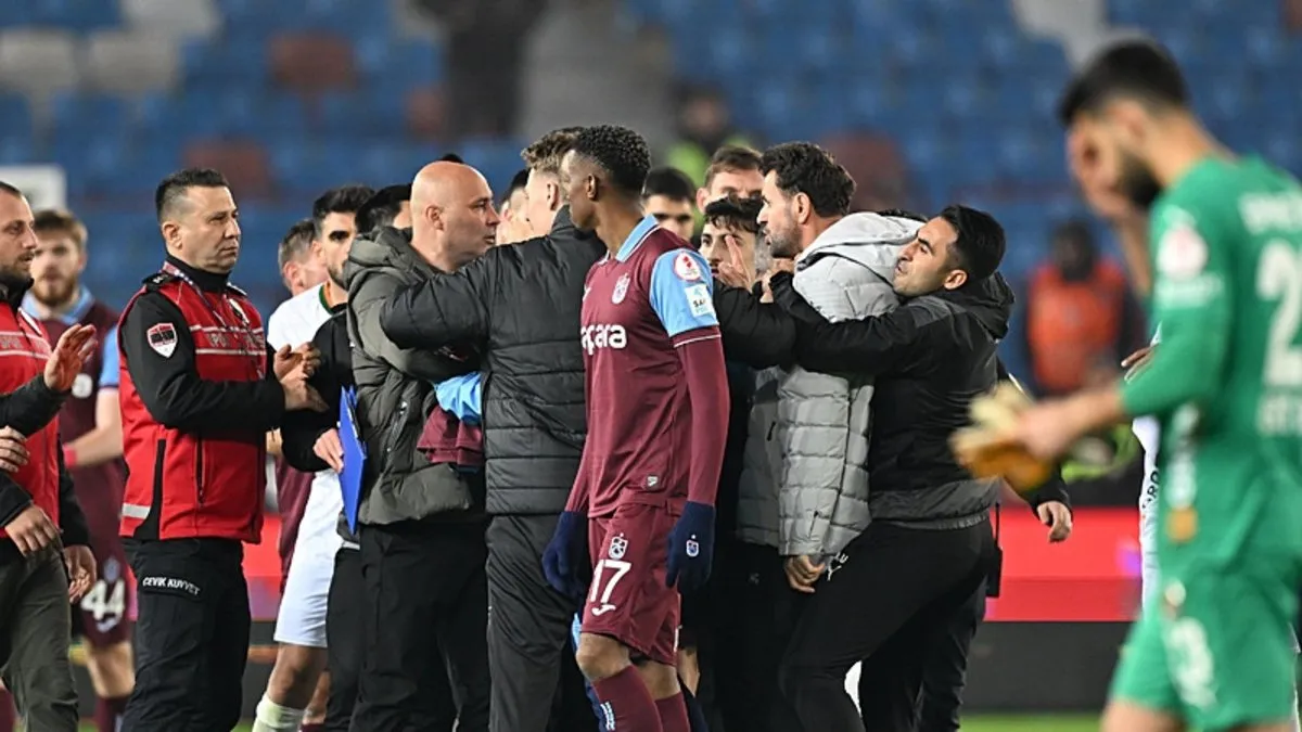 Trabzonspor’dan teknik direktör Sami Uğurlu’ya tepki!