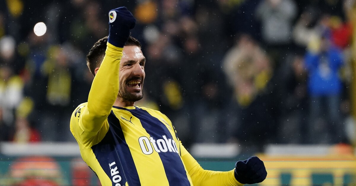Dusan Tadic’ten 19. gollük katkı!